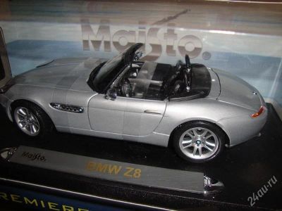 Лот: 760042. Фото: 1. Машина Bauer Maisto BMW Z8 1:18. Автомоделизм