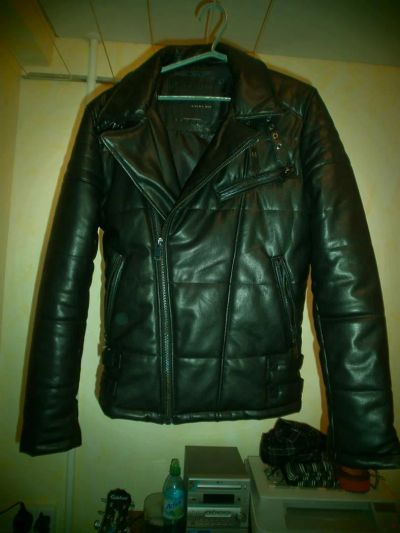 Лот: 3838238. Фото: 1. Осенняя куртка Zara man black... Верхняя одежда