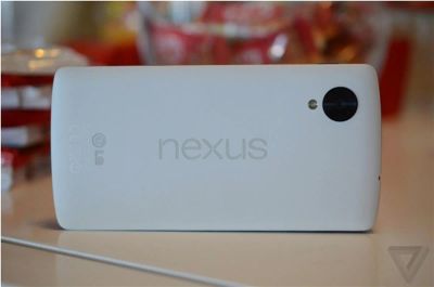 Лот: 6851383. Фото: 1. LG nexus 5 белый Обмен на Samsung... Смартфоны