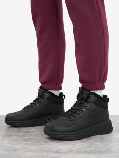 Лот: 23954105. Фото: 1. Кроссовки утепленные женские FILA... Другое (одежда, обувь, галантерея)