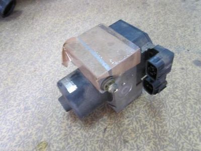Лот: 11423257. Фото: 1. Блок ABS 100 Chaser,Mark2. Тормозная система