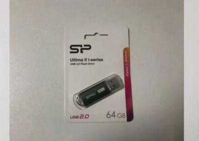 Лот: 25121439. Фото: 1. флэшка 64 Gb. USB-флеш карты