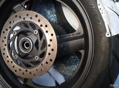 Лот: 8758813. Фото: 1. Диск Honda CB400 задний в отличном... Запчасти