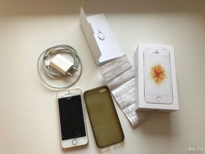 Лот: 14834805. Фото: 1. iPhone se 32gb (айфон се 32 гигабайта... Смартфоны
