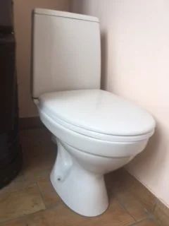 Лот: 11472184. Фото: 1. унитаз с бачком. Унитазы, биде