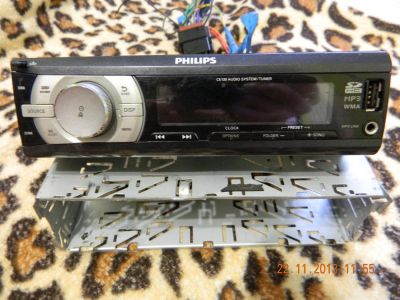 Лот: 3428294. Фото: 1. автомагнитола Philips CE130\51. Автомагнитолы