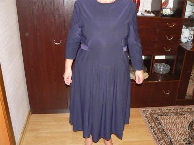Лот: 3342539. Фото: 1. Платье на 52-54р. Платья
