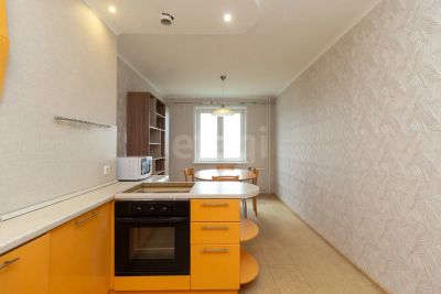 Лот: 25527243. Фото: 1. 3-комн. квартира , Красноярск... Квартиры, студии