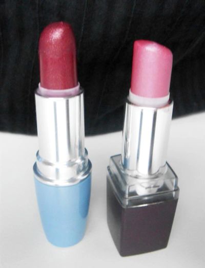 Лот: 2992030. Фото: 1. две помады от AVON и Oriflame. Макияж