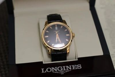 Лот: 6749065. Фото: 1. НовыЕ Золотые часы Лонжин Longines... Драгоценные наручные часы