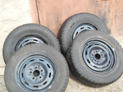 Лот: 7293357. Фото: 1. Taganka R15 205 65 зимняя шипованная. Шины на дисках