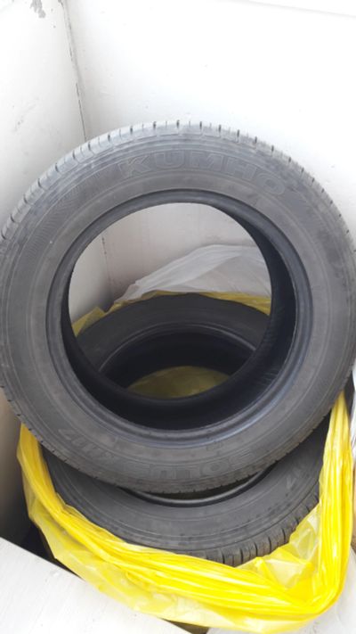 Лот: 11751041. Фото: 1. Летняя резина 185/65R15 88H Kumho... Шины
