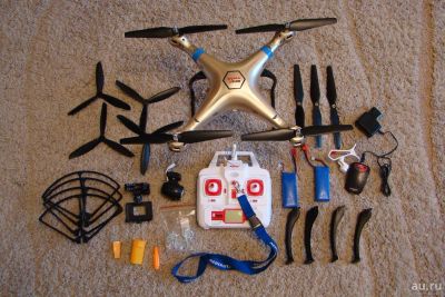 Лот: 10060847. Фото: 1. Syma X8HW квадрокоптер. Квадрокоптеры