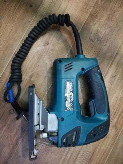 Лот: 11126798. Фото: 1. Лобзик Makita 4350fct. Электроинструмент