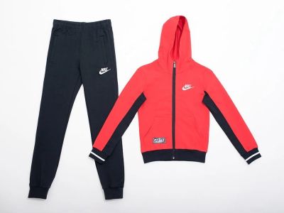 Лот: 16028781. Фото: 1. Спортивный костюм Nike (15923). Спортивная одежда