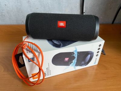 Лот: 17777347. Фото: 1. Колонка JBL flip4. Красноярск