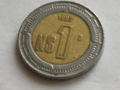 Лот: 7704636. Фото: 1. Монета 1 песо один Мексика 1992... Америка