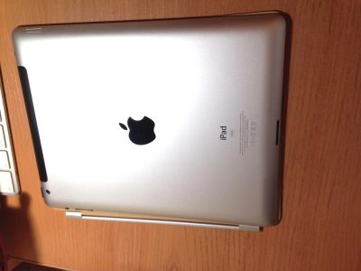 Лот: 7056034. Фото: 1. iPad 2 16 Gb 3G. Планшеты