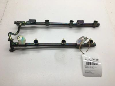 Лот: 20387563. Фото: 1. Рейка топливная Nissan Murano... Топливная система