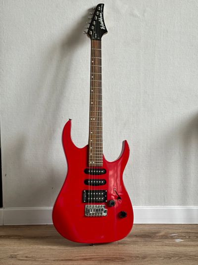 Лот: 20524402. Фото: 1. Продам электрогитару Washburn... Гитары