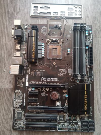 Лот: 19283859. Фото: 1. Gigabyte GA-Z87-HD3. Материнские платы