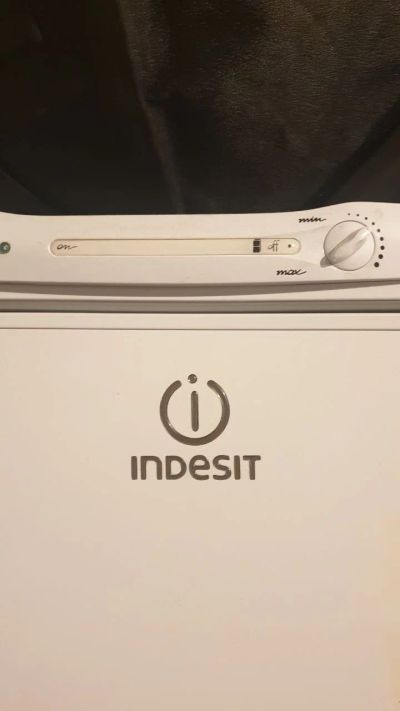 Лот: 19063351. Фото: 1. Холодильник Indesit C 132 G -... Холодильники, морозильные камеры