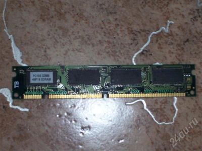 Лот: 284628. Фото: 1. Память DIMM SDRAM PC100 32Mb. Оперативная память