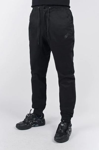 Лот: 10960169. Фото: 1. Джоггеры Nike (7632). Брюки, джинсы, шорты