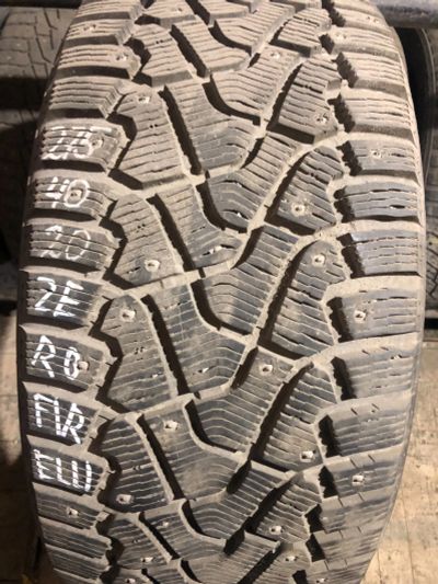 Лот: 25079652. Фото: 1. (1шт) 275-40-20 Pirelli Ice Zero. Шины