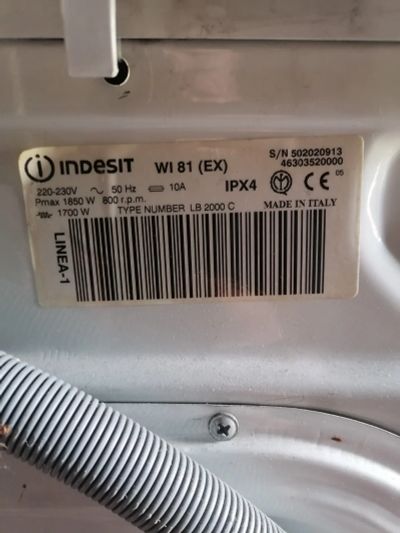 Лот: 25897576. Фото: 1. Двигатель стиральной машины indesit. Запчасти для стиральных и посудомоечных машин