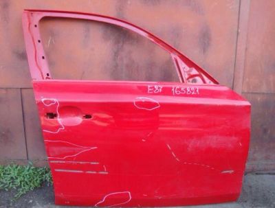 Лот: 3822751. Фото: 1. Дверь передняя правая BMW 1-серия... Кузов