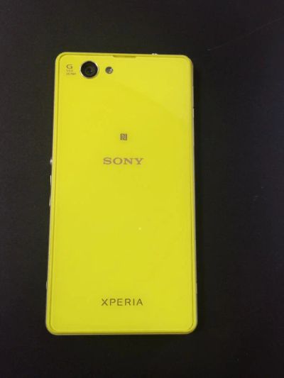 Лот: 5261227. Фото: 1. Sony Xperia Z1 comact. Смартфоны