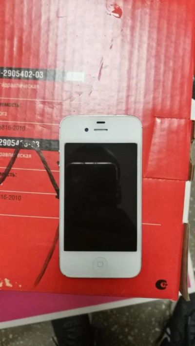 Лот: 11249935. Фото: 1. Iphone 4S 32GB. Смартфоны