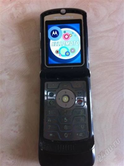 Лот: 1774316. Фото: 1. Motorola. Кнопочные мобильные телефоны
