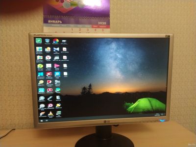 Лот: 15473372. Фото: 1. Монитор LG 22. ЖК-мониторы