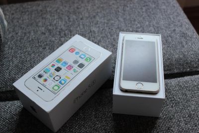 Лот: 8196343. Фото: 1. iPhone 5s. Смартфоны