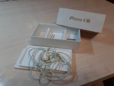Лот: 14484744. Фото: 1. Коробка и наушники от iPhone 4S... Коробки, инструкции