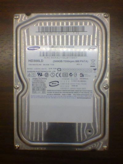 Лот: 3452246. Фото: 1. Винт 320 ИДЕ Samsung. Жёсткие диски (HDD)