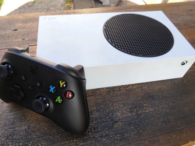Лот: 16904193. Фото: 1. Xbox series s. Игровые приставки, консоли