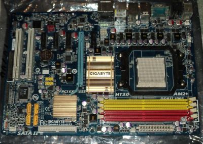 Лот: 6568151. Фото: 1. Gigabyte GA-Ma770-DS3. Материнские платы