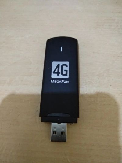Лот: 11468617. Фото: 1. 4g модем мегафон м100-4. Другое (компьютеры, оргтехника, канцтовары)