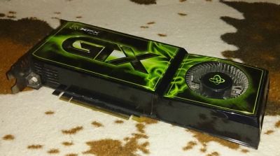 Лот: 4453786. Фото: 1. XFX GeForce GTX285 1Gb. Видеокарты