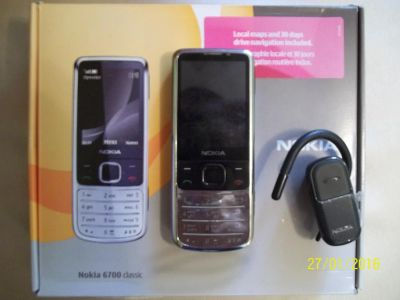 Лот: 6765292. Фото: 1. Продам Nokia 6700, С3-01 два одним... Кнопочные мобильные телефоны