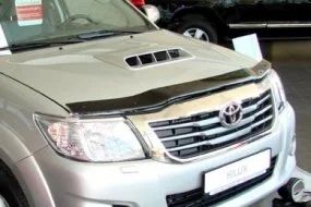 Лот: 12744576. Фото: 1. Дефлектор капота на Toyota Hilux... Детали тюнинга