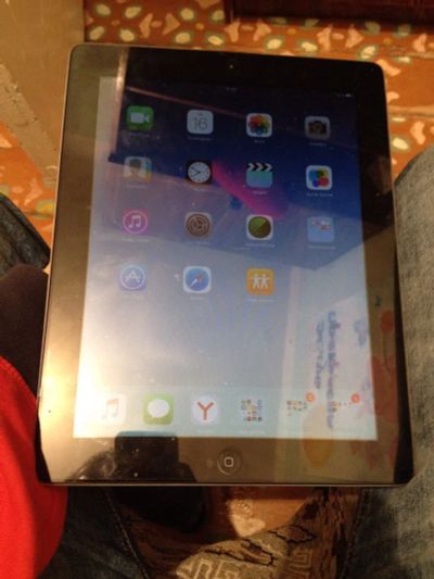 Лот: 6447814. Фото: 1. Ipad 2 16gb (wi-fi) идеальное... Планшеты