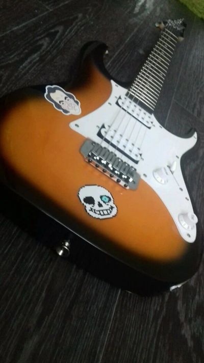 Лот: 8909804. Фото: 1. Ibanez grx20w sunburst электрогитара. Гитары