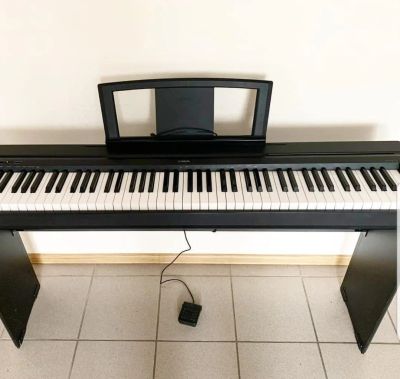 Лот: 16218043. Фото: 1. Фортепиано электронное Yamaha... Гитары