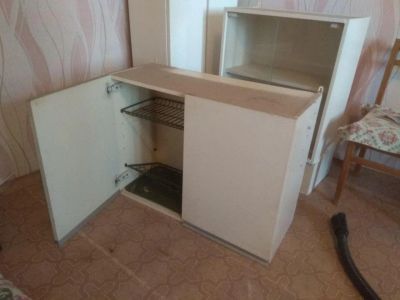 Лот: 11443156. Фото: 1. Шкаф для посуды. Шкафчики и стеллажи