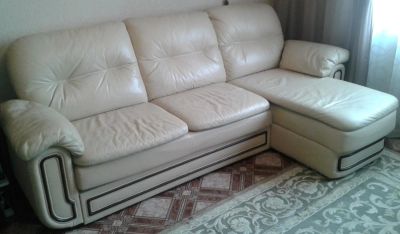 Лот: 9482183. Фото: 1. Диван кожаный. Диваны