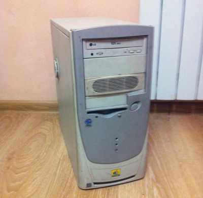 Лот: 10509292. Фото: 1. Системник Celeron 2.0GHz s.478... Компьютеры в сборе